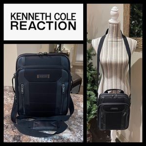 Kenneth Cole Reaction Messager/Tech Bag